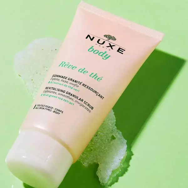 NUXE RÊVE DE THÉ REVITALIZING GRANULAR SCRUB 150ML